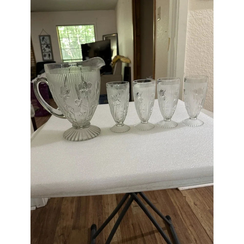 Vtg Clear Depression Glass Jeanette Iris & Herringbone Pitcher & 4 Tall Glasses